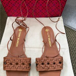 Tory Burch Basketweave Espadrille Wrap Sandal SZ 8.5